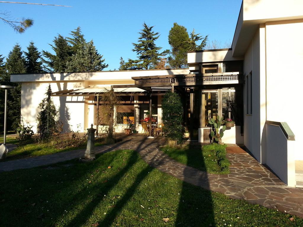 Al Villino Del Sole Bed and Breakfast Fano Exteriör bild