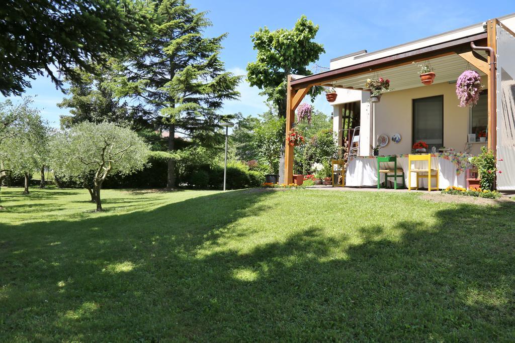 Al Villino Del Sole Bed and Breakfast Fano Exteriör bild