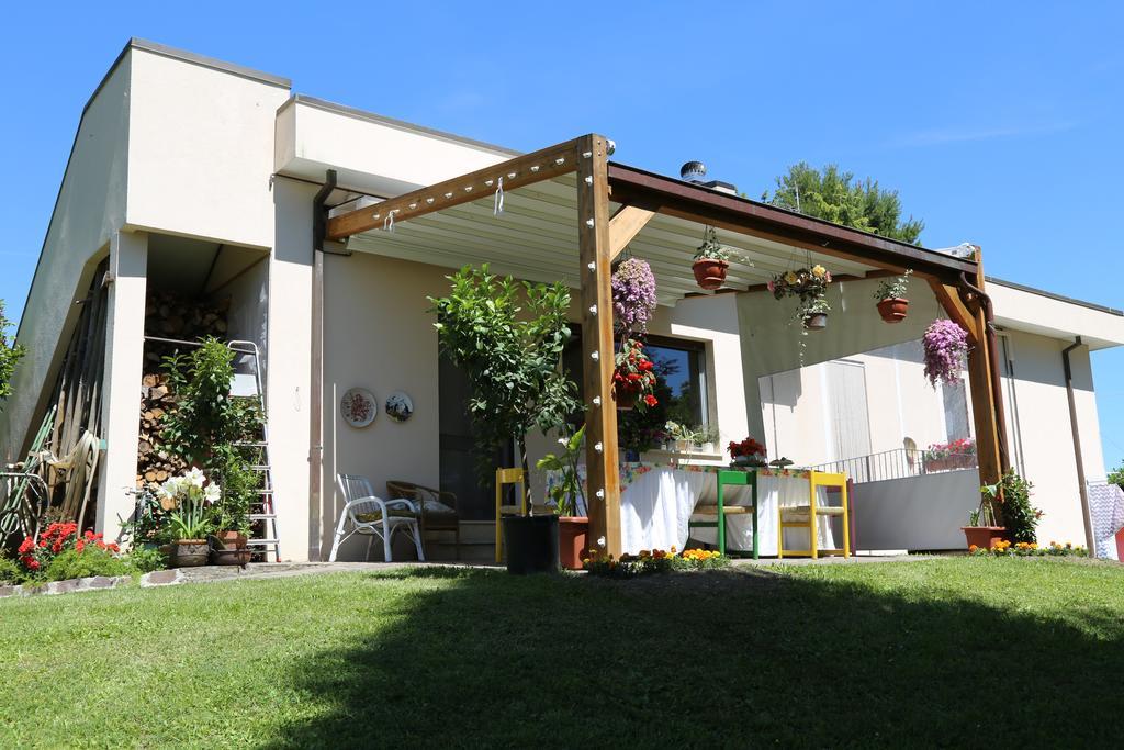 Al Villino Del Sole Bed and Breakfast Fano Exteriör bild